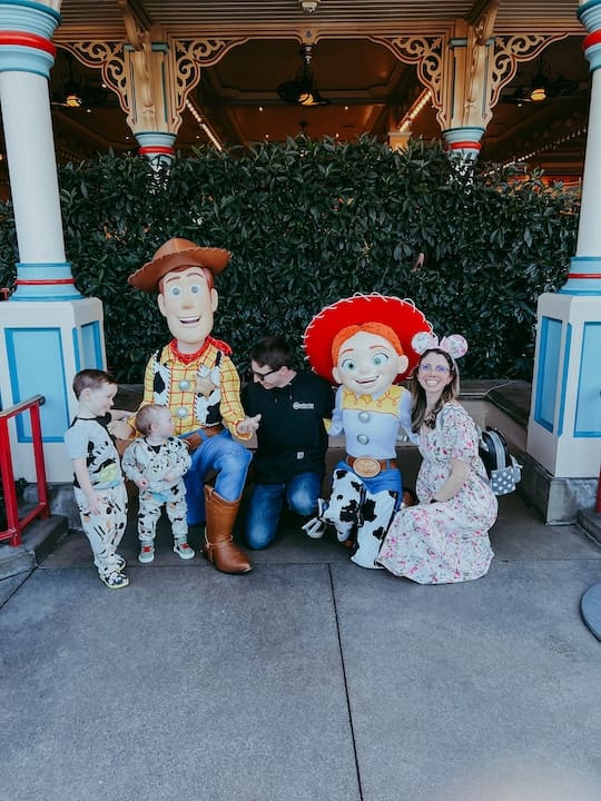 Jocelyn BC Travel Agent Toy Story Disneyland
